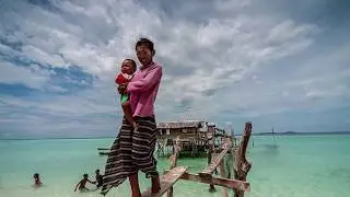 Unusual life of people who live in water