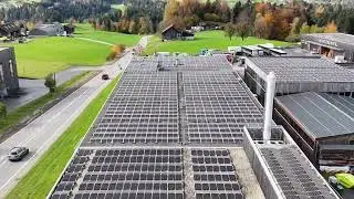 AEROCOMPACT - 485 kWp Sonnenkraft mit gigantischem Ausblick im Bregenzerwald.