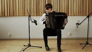 Leonid Muravjov - J. S. Bach: Prelude and Fugue in F minor