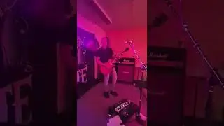 Vigilante - Magnum tribute band