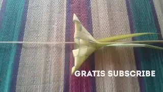 Membuat ketupat tulud
