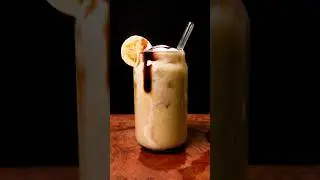 Creamy Banana Milkshake ASMR 🍌#shorts