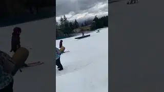 My Friend&rsquo;s First Time Doing Box Rails #skiing