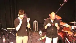 Thelevi Duo playing polyrhythms: 3:5, 3:7, 5:7