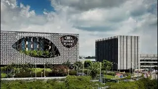 CHANGI AIRPORT CROWN PLAZA runway view room #worldsbestairporthotel #changiairport #crownplaza