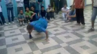 Dziri One Crew VS Original Gangsters Crew (Battle MDS Telemly 4VS4) 12-11-2010