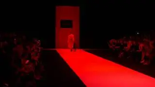 Показ коллекций шуб Manzari на Moscow Fashion Week 2018