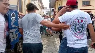 CORRIDA DE TOROS EN SANTIAGO DE CHUCO