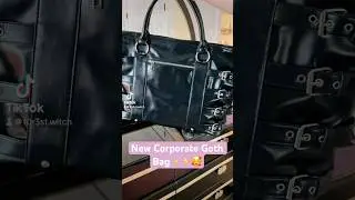 My new #corporategoth work / grad school bag 🥰🖤⚡️✨ #gothoutfit #goth