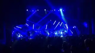 M83 - Oblivion live feat. Kaela Sinclair