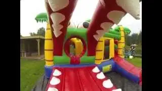 Binnenkant Krokodil park - Springkastelen Jumperke
