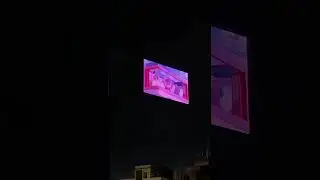 Дрон автономный с гигантский LED экран для рекламы в небе разработки стартапов...