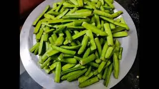 Gavari  Green  Chilly  Sabji (Hindi)