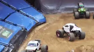 Monster Jam Captial One Arena  Dount Competition.  Just Ger Er Done and Monster Mutt Dalmatian
