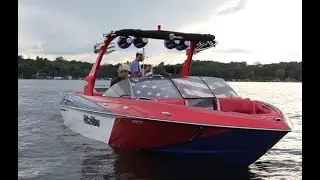 Wakesurfing Edit + 360 Shuv-it behind Malibu 25LSV