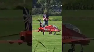 Royal Air Force, riesen Modell #Flugzeug #royalairforce #shorts #shortsviral #shortsvideo #short