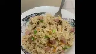 Quick Ham Fried Rice with leftover xmas ham…yummy in my tummy 😋#hamfriedrice