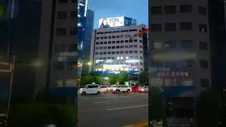 Downtown Evening Commute vibe in Daegu