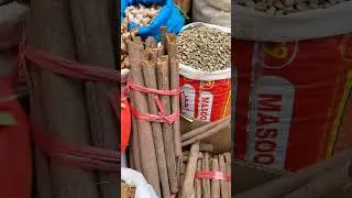Shopping for Fresh Herbs & Spices in Nairobi 😋 | @cookingwithnimoh
