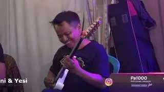 Cinta merah jambu 