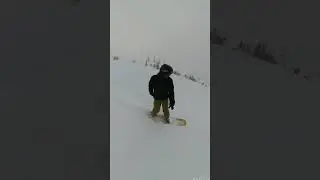 Jake Parr powsurfing Mt. Crested Butte, West Wall lift - 🎥 Andrew Nuntapreda