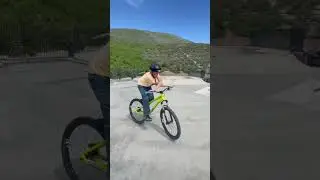 X Ride On Dirt Jumper