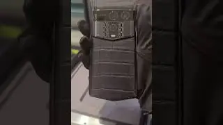 VERTU AGENTQ BALCK CROCCDILE SKIN GOLD I #vertu #RealmsOfConnectivity #GlobalAccess #ReliableAccess