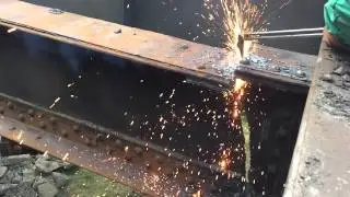 Cutting steel using Gas Axe