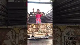 amaira ko koi nhi utar rha 