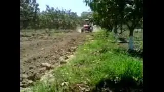 TRACTOR KUBOTA M7040 RASTRA 26 Robursa Tracto Agr&iacute;cola.