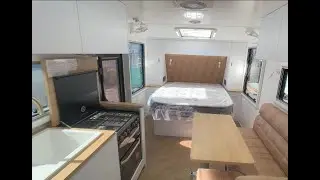 Семейный автодом High Country Xtreme 20'6 с двуспальной кроватью - внутреннее устройство