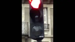 Un feu tricolore