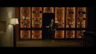 Falling down the stairs - Parasite Scene