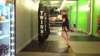 Coach Aaron Fisher Muay Thai Bag Work