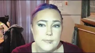 Bubbles and Glitz makeup trial
