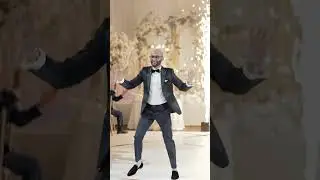 When getting ready blasts #bride #gettingready #bridelehnga #whitelehnga #reception #entryvideo
