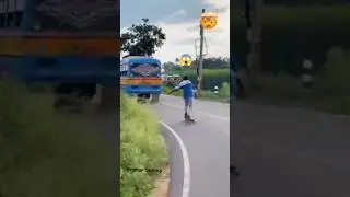 skating stunt practice😱😲#skating #skater #funny #masti #shorts #viral #trending #youtubeshorts #sad
