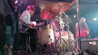 2026/01/11TheCrazyJets@ロクセット(🥁横アングル)