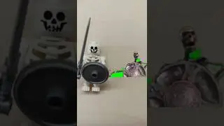 Lego Skeleton banging shield 💀🛡️😄 #shorts #lego #meme