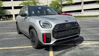 2025 MINI John Cooper Works Countryman Signature Plus Schaumburg, Chicago, Barrington, Palatine...