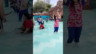 @dolphin water park #daring #waterpark #water park in agra #tranding #viral #swimming #waterparkfun