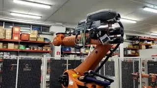 Kuka kr210 R3100 krc4 controller at UsedRobotsTrade
