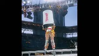 Iyo Sky In Trash Can She Did It Again ☠️ With Rhea Ripley Help 💯 #wwe #rhearipley #iyosky #survival