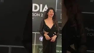 Sangeeta Bijlani at a red carpet event 😍#sangeetabijlani #redcarpet #bollywood #bollywoodnow