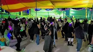 LA GENTE BAILADORA DE SANTIAGO ASUNCIÓN.SIN DESCANSO CASI MEDIA HORA DE MUSICA.BANDA BICENTENARIO
