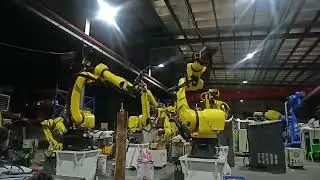 Fanuc dual robot coordination: M-10ID/10L and M-20ID/25 #fanuc #fanucrobotics #industrialrobotics