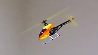 Blade 300 X Flight Demonstration Indoor *1080p50fpsHD*