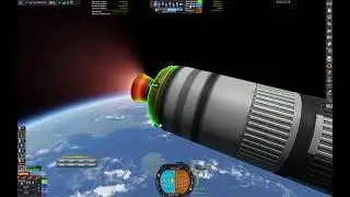 Kerbal Space Program: Fuel load to the Munar Station.