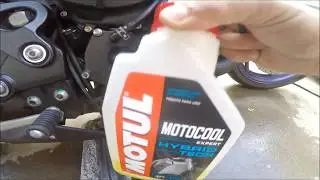 ISSO VOCÊ NÃO SABIA! TROCA DO ADITIVO DO RADIADOR DA XJ6 FAÇA VOCÊ MESMO