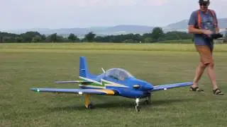 Maiden - Erstflug der Tucano von Phönix, mit der K45TP Turboprop von Kingtech